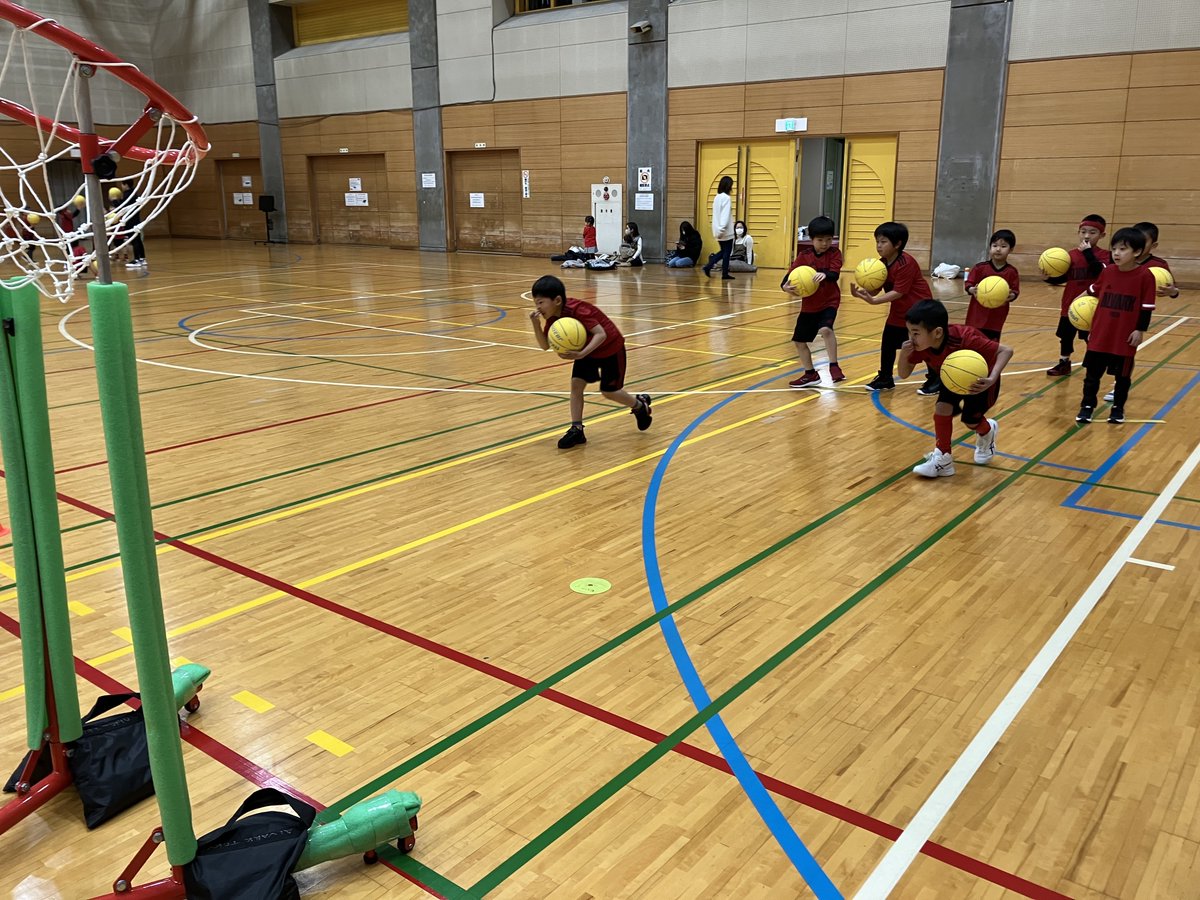 ALVARK_TOKYO's tweet photo. #BリーグHope #そなえてバスケ by #日本郵便
そなえてバスケ杯開催中🏆
クラブ防災アクション #6week に #ディフェンスアクション を30回実施!
スクール生コメント⛹️
「必要な備蓄品を被災者それぞれに届けることができました!」
詳細は▶︎https://t.co/zXzuYWeCfb https://t.co/cgofZw3Wyj