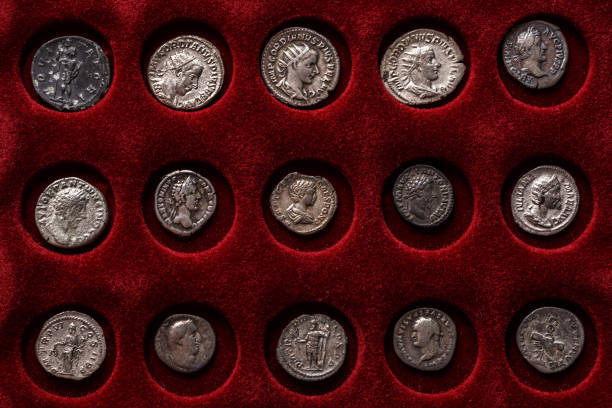 SmithsCoins's tweet image. "A coin is as valuable as it is rare." - Carlo Goldoni #Numismatics #RareCoins #SmithsCoins