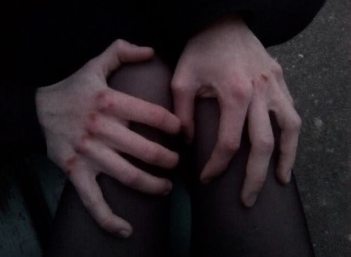 ;x (@pillbottlez) on Twitter photo 