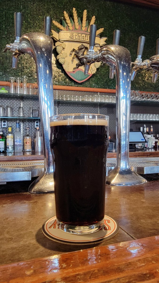 🚨New Release Alert!🚨 Did St. Patrick's Day weekend come and go without us mentioning @Schlafly's #ExportStout?
🍺🍻
Available on draft at our #SchlaflyBrewpubs. Pro tip: If you're a fan of *cask* beers, then it is both on draft and on cask at #SchlaflyTapRoom.