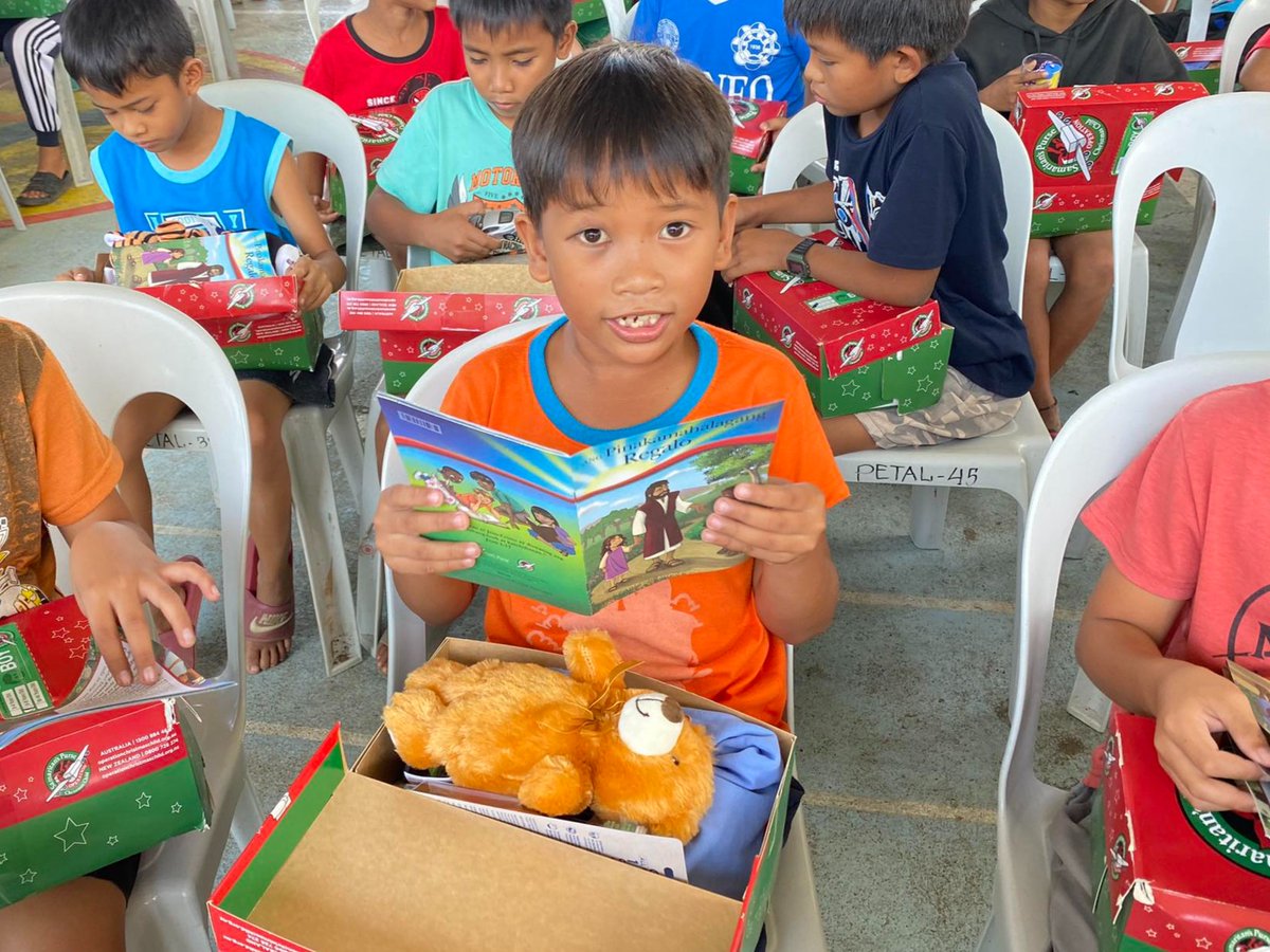 Operation Christmas Child tweet media