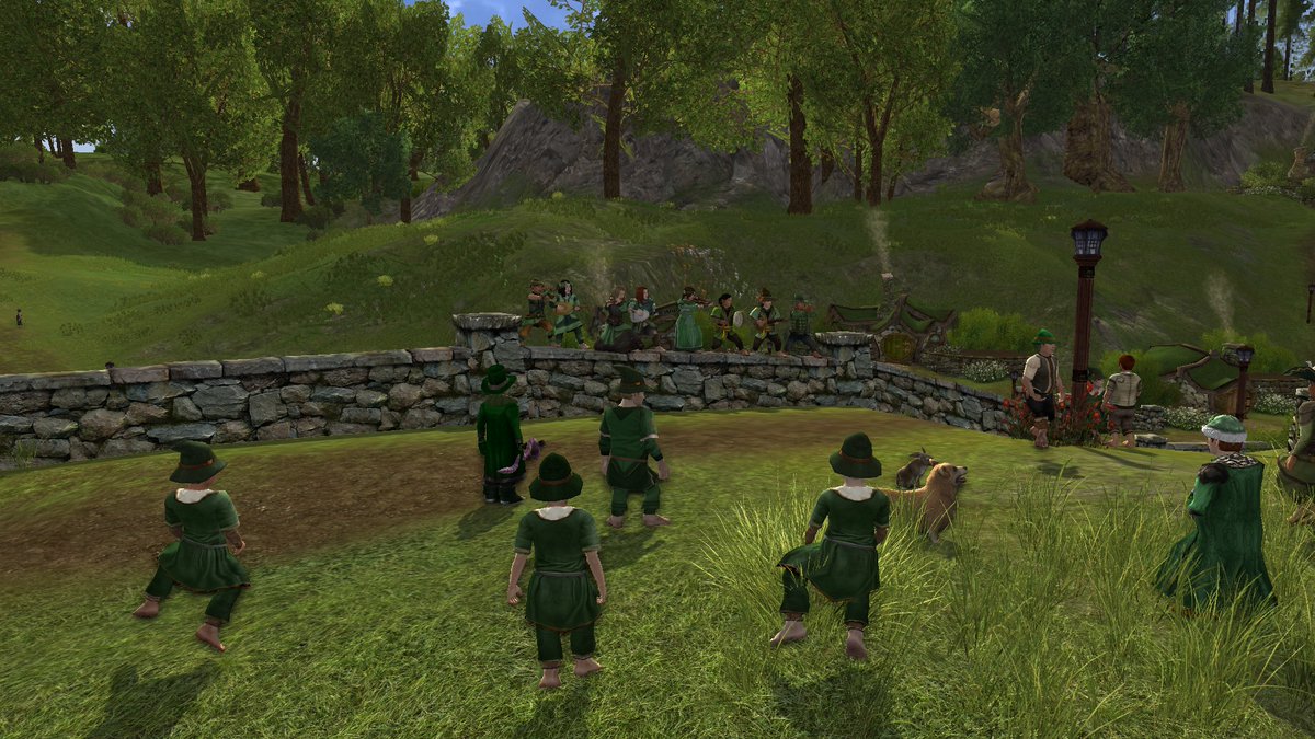 IkeIllmore's tweet photo. Some screen shots from the Bullroarer Took Day Celebrations in Brockenborings, yesterday on Laurelin. 5/5 #LOTRO @LotroFamily #LotroMusic https://t.co/nt85GlLo4r
