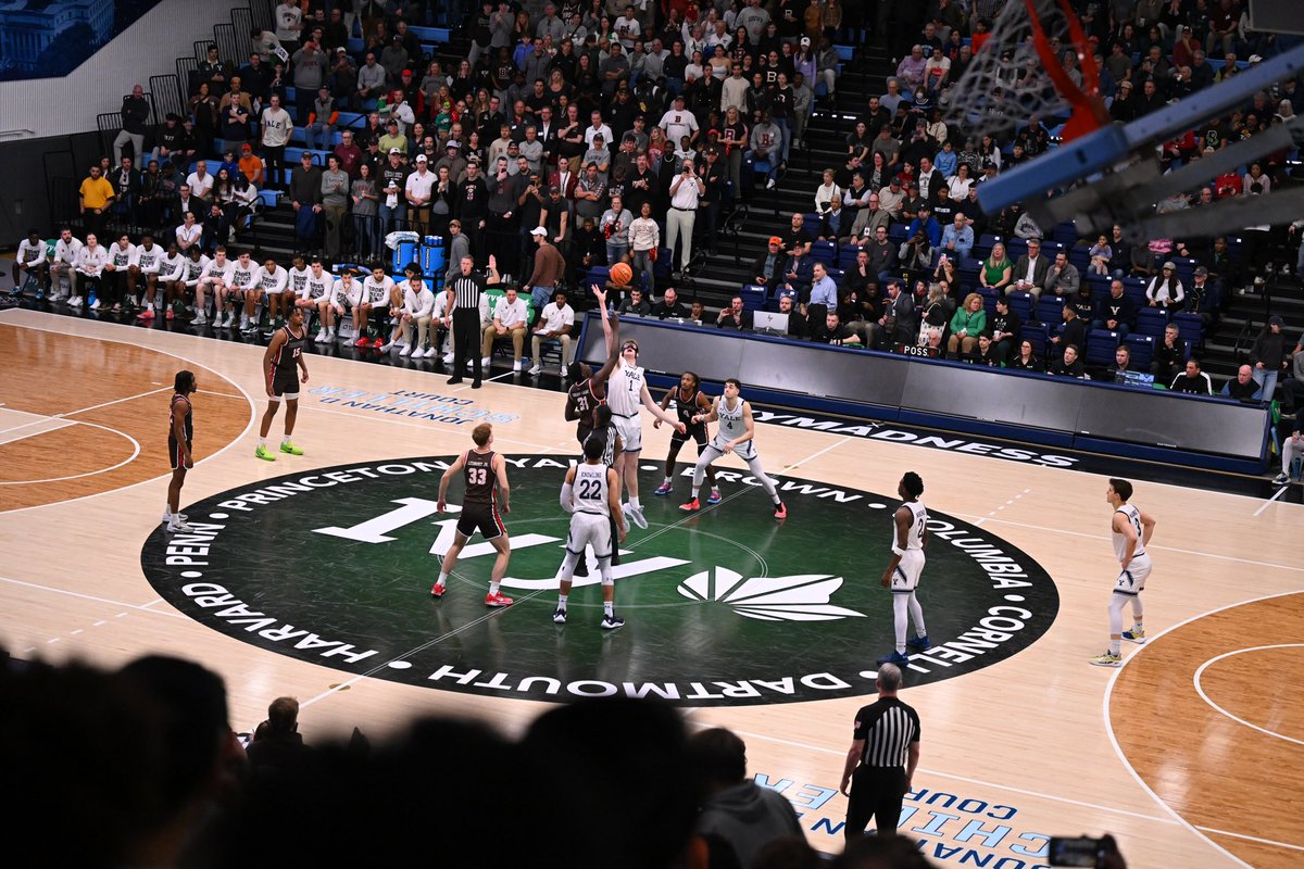 Yale Men's Basketball tweet media