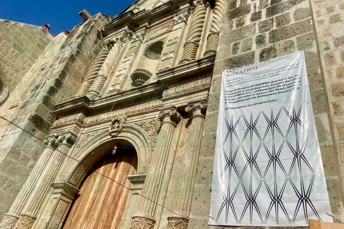 Por iniciativa del maestro Francisco Toledo, se realizan trabajos para la colocación de la reja perimetral del atrio del templo de San Felipe Neri. Este proyecto que surgió desde hace 8 años, se concretó con la colaboración de la Asociación Civil Amigos del @IAGO_mx y del…