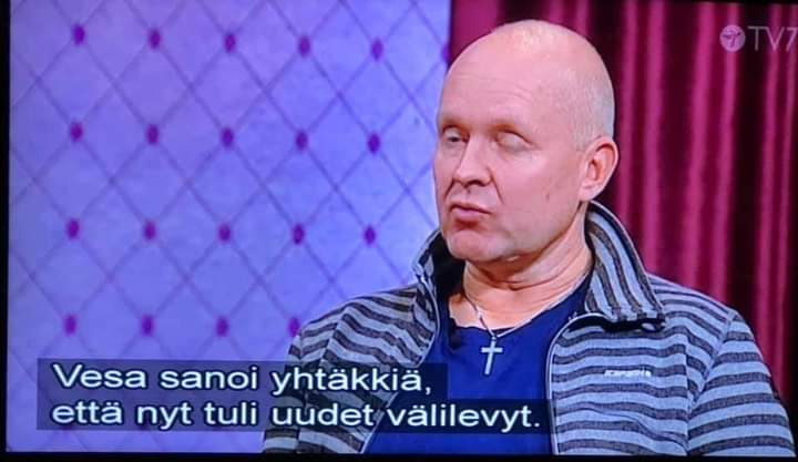 AnnaAfursin1's tweet photo. TV7 ja Jeesuksen antamat uudet välilevyt. Muisto muutaman vuoden takaa 😁 https://t.co/Ju9Yc1EHWW