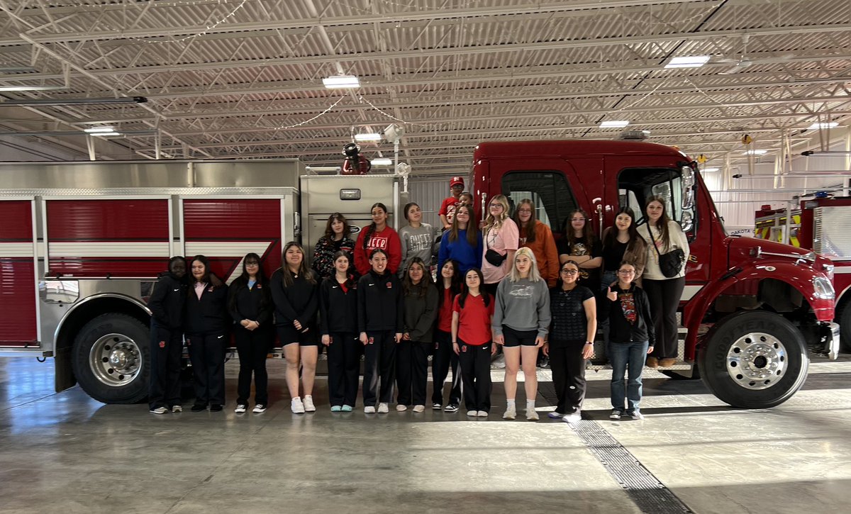 SSC Girls Tennis tweet media