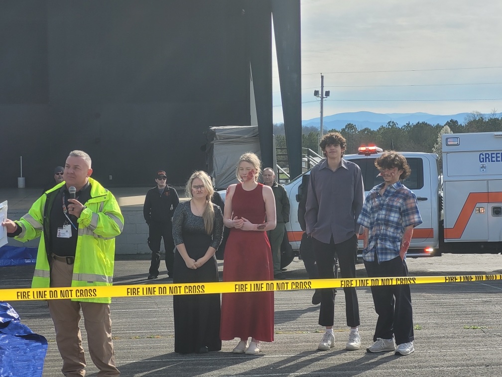 GreeneTechCtr's tweet photo. Prom Promise 2024. GTC had 4 actors to partipate in the event today. Drive smart, drive safe this prom season. #criminaljustice #cna #emt #cteworks
#lifesaving #prompromise https://t.co/uH1EadDhJq