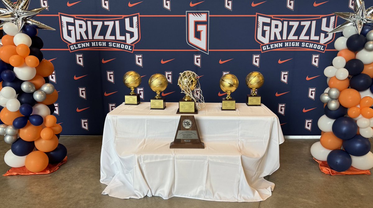 Kelly Ridge (@coachkellyridge) on Twitter photo Amazing night celebrating this RECORD BREAKING season for our <a href="/GrizzGirlsBball/">Glenn Girls' Hoops</a> ๐ #GrizzlyElite <a href="/Coach_Kraus/">Brandon Krauskopf</a> @LISD_AD @LISDActivities <a href="/j_wo24/">Jennifer Womack</a> <a href="/ShawnjasonSm/">Dr. Shawn Miller</a> Amazing night celebrating this RECORD BREAKING season for our <a href="/GrizzGirlsBball/">Glenn Girls' Hoops</a> ๐ #GrizzlyElite <a href="/Coach_Kraus/">Brandon Krauskopf</a> @LISD_AD @LISDActivities <a href="/j_wo24/">Jennifer Womack</a> <a href="/ShawnjasonSm/">Dr. Shawn Miller</a>