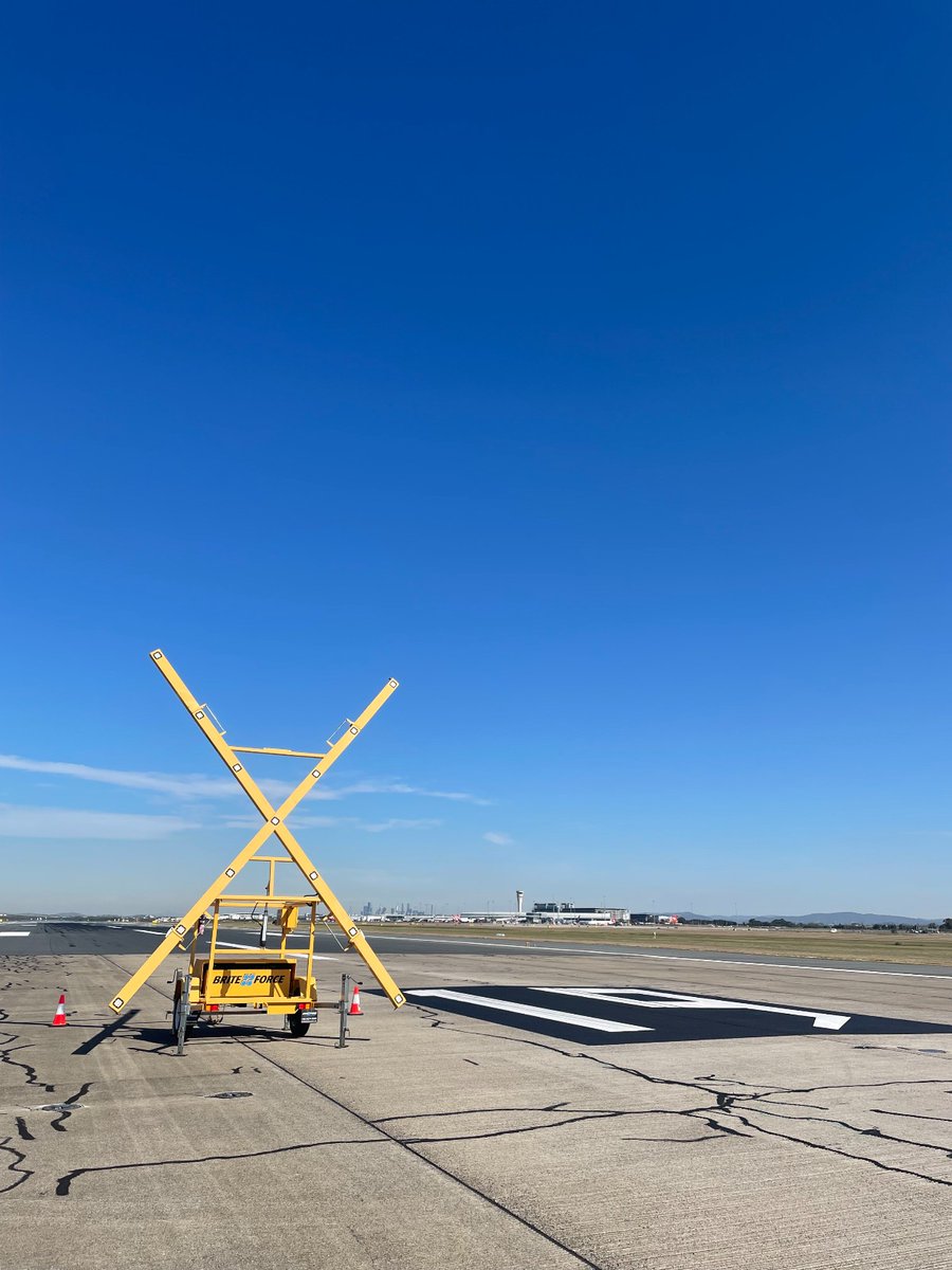 📣 PSA: On Sat 23 March the Legacy Runway will be closed from 10am – 10pm to continue pavement maintenance. For questions about aircraft operations please contact Airservices Australia's Noise Complaints and for feedback on runway maintenance please contact Brisbane Airport.