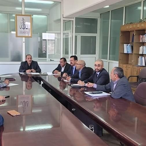 في اجتماع بنقابة المهندسين اليمنيين معالي وزير الاشغال العامه يناقش اوضاع نقابة المهندسين والمهنة الهندسية
facebook.com/10006625424285…