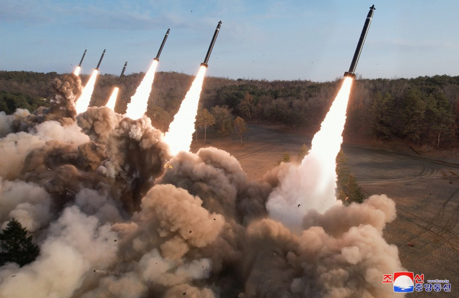 North Korea claim successful 'salvo' test of 600mm super-large MRLS (KN-25)