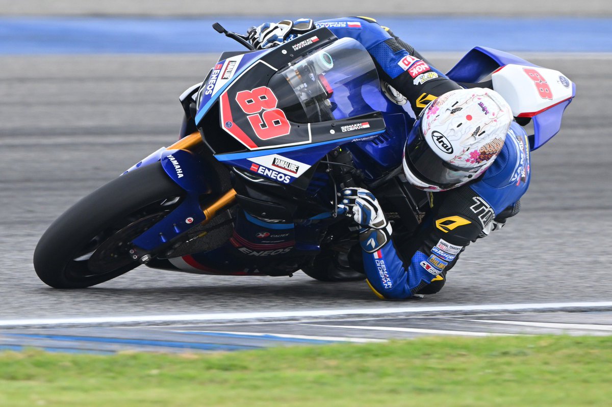 KeikeiMaeda's tweet photo. ARRC Rd.1
SS600
Wahyu
予選…P7
決勝…P4 P…DNF
松岡
予選…P10
決勝P…10 P…8
AP250
Faerozi
予選…P1
決勝…P1 P8
Arai
予選…P6
決勝…P2 P…5
開幕から良い結果を出してくれました!
今後ともサポートしていきますので応援お願いします!
#YAMAHA
#YIMM
#ARRC https://t.co/PsFT6pVLVp