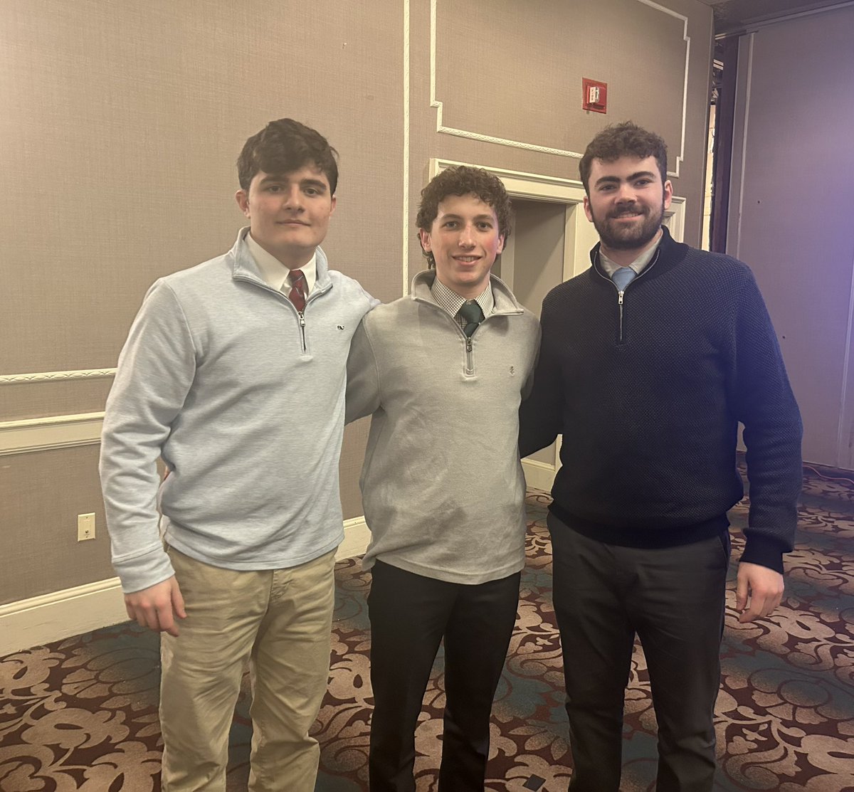 MHS_IceHockey tweet media