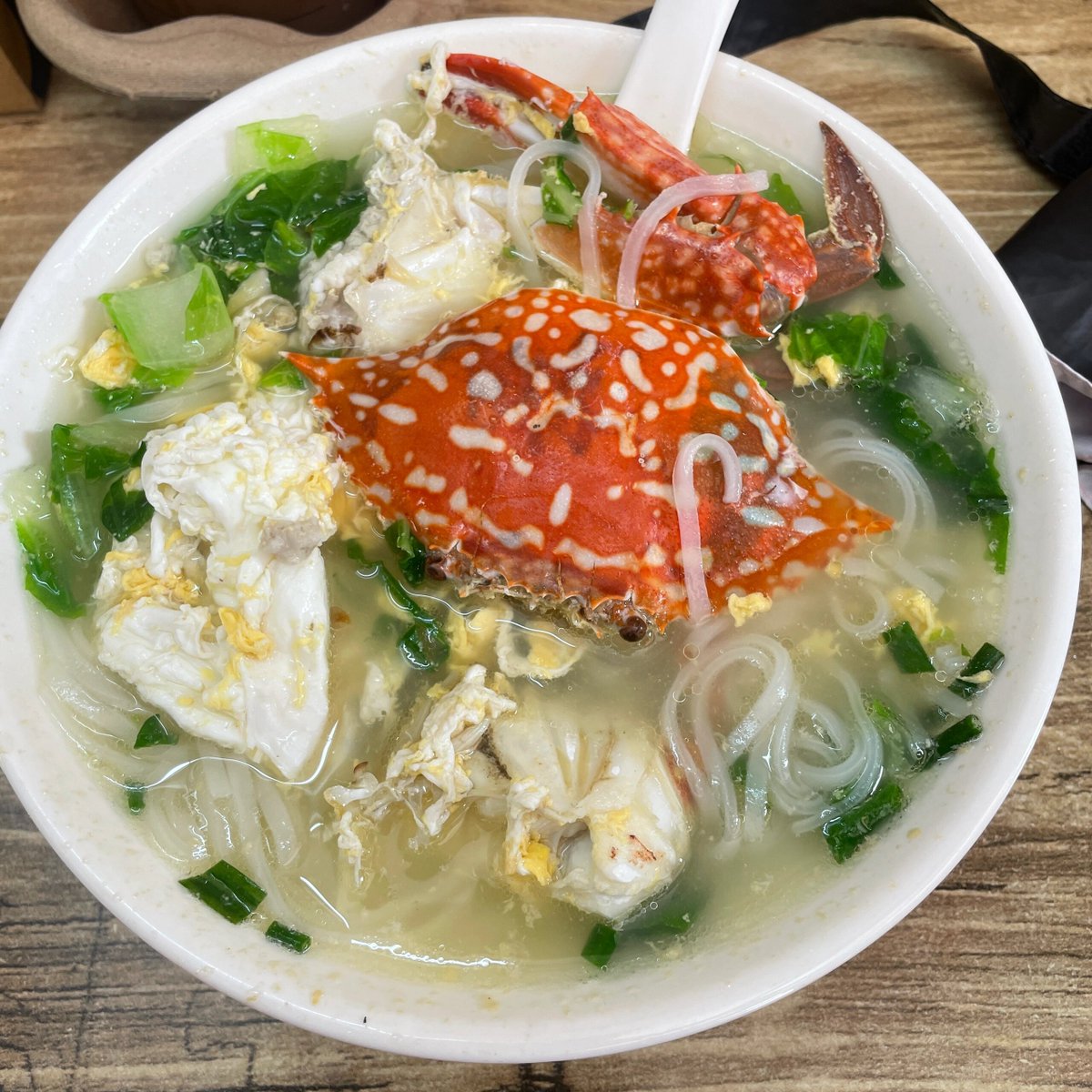 特別特別好吃的就是海鮮粉湯！