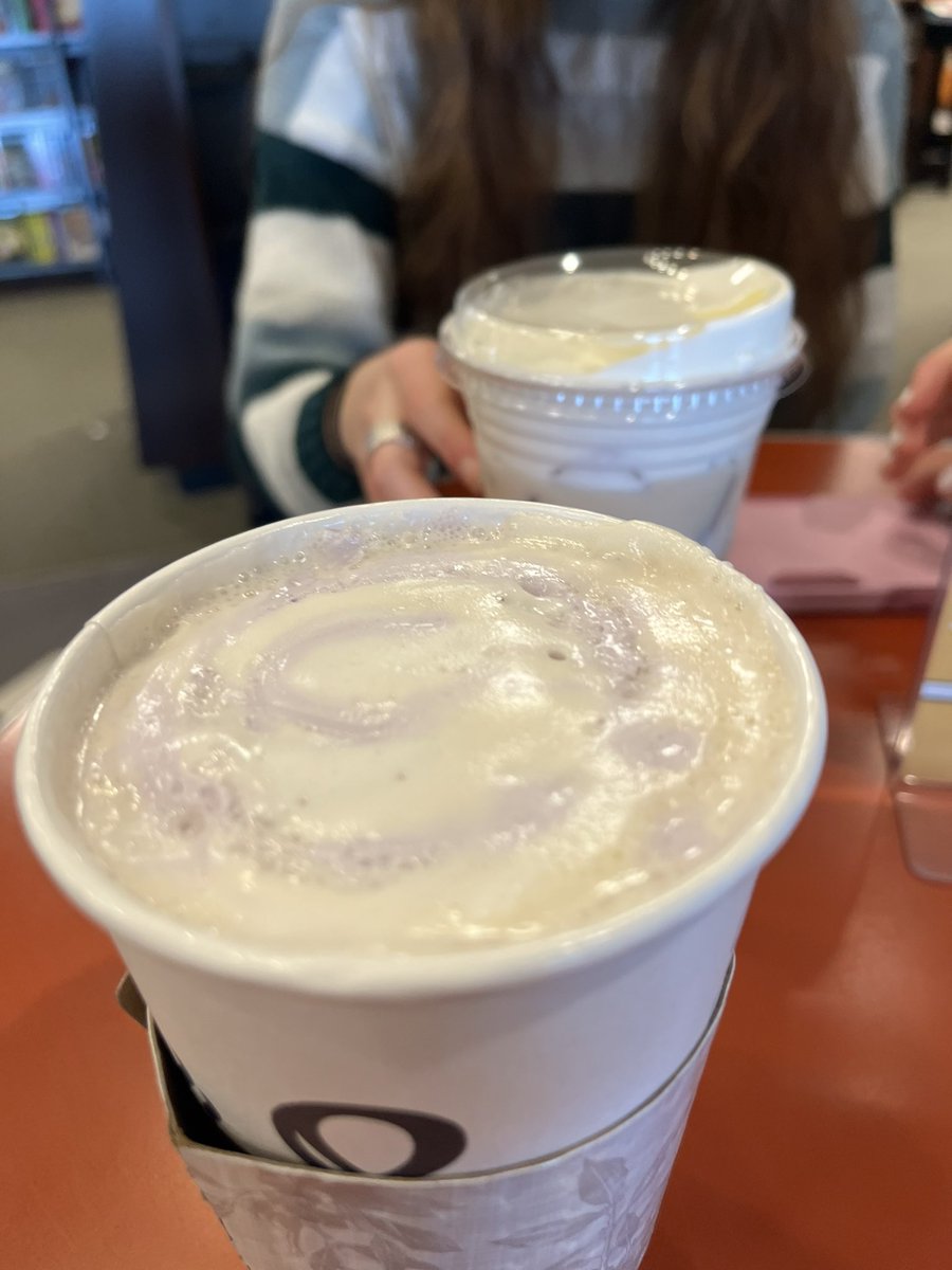 MealsWheelz's tweet photo. Culinary royal announcements… in yewr honor!!! ET Lavender (chai) Foam (mustache) Home… 

#RoyalAnnouncement #Angel #King #DanteAlighieri #Notes #Letters #note #Card #WillPower #Love #Soul #Food #Delivery @AndrewSacks13 #bbtvi https://t.co/tZHGfJZOUG