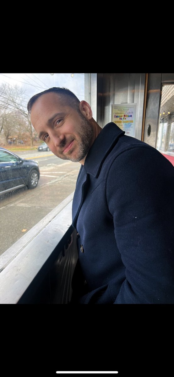 kayx3oh's tweet photo. diner dates w/ you 🩷 > https://t.co/nh1JVpdrX8