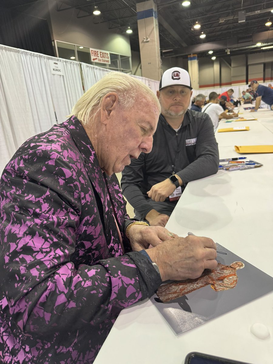 Got to hang out with couple legends thanks to <a href="/FitermanSports/">Fiterman Sports</a>!! Did double time in Chicago, Illinios and then Richmond, Virginia had a great weekend with <a href="/RicFlairNatrBoy/">Ric Flair®</a>!! <a href="/HulkHogan/">Hulk Hogan</a>