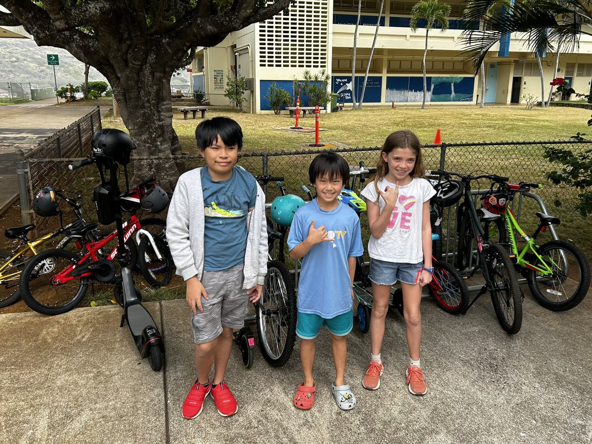 We are so proud of these Gr. 5 students who coordinated a walk/bike/ride to school event in order to address the issue of global warming. This issue served as the focus for their PYP Exhibition and it’s great to see them leading our school community in creating a better world.