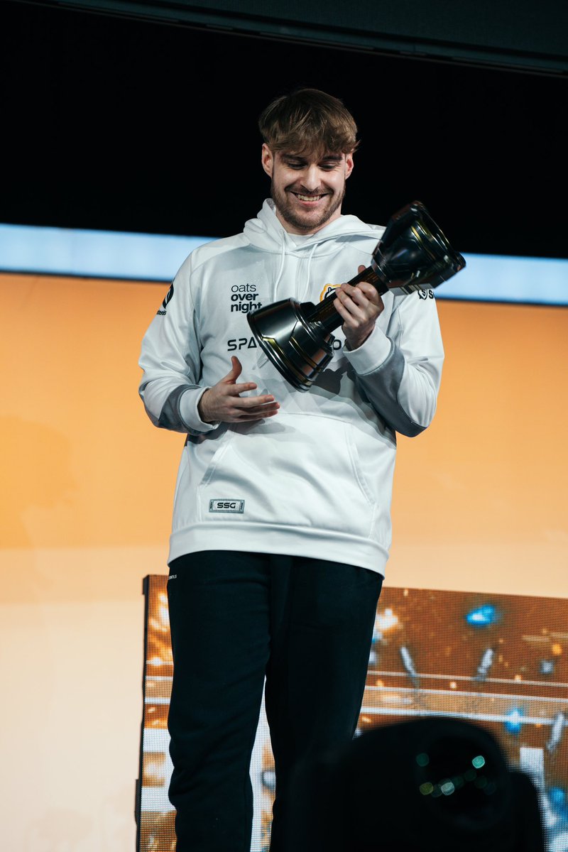 David l Zeno tweet media