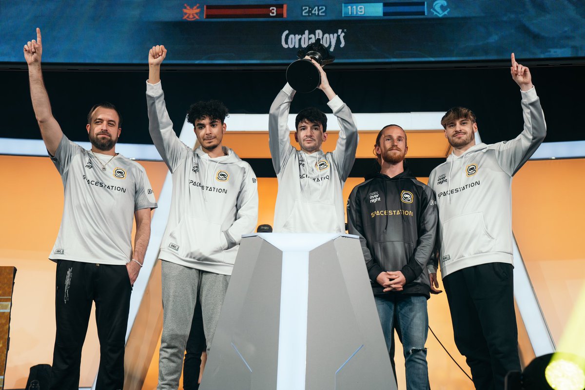 David l Zeno tweet media