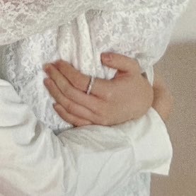 둘이 포옹 할 때 장아오는 어깨 끌어안고, 성안빈은 허리 끌어안는 게 습관인가 근데 허리가 많이 한 품이네 흥미로워