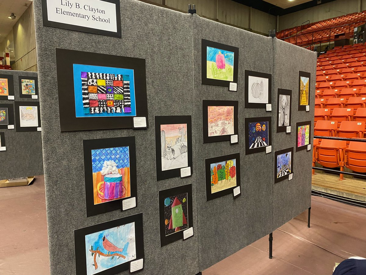 Thank you to Ms. O’Brien for all her work in preparing student art pieces to be on display at the FWISD District Art Show! #sweelilybees #artists #artshow @shughes321 @APMontoyaFWISD @dbenavidez2 @gracie_guerrero