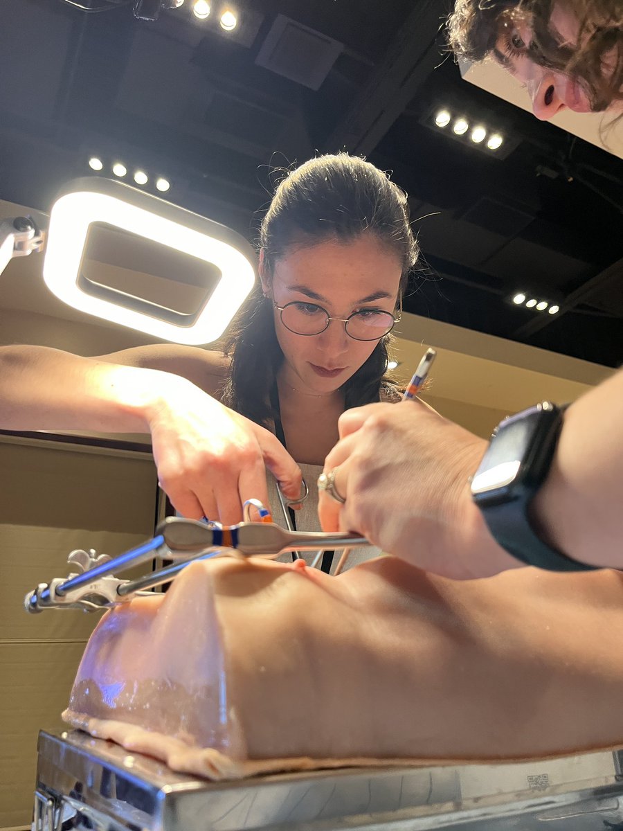 Guillermo Escobar🩸 tweet media