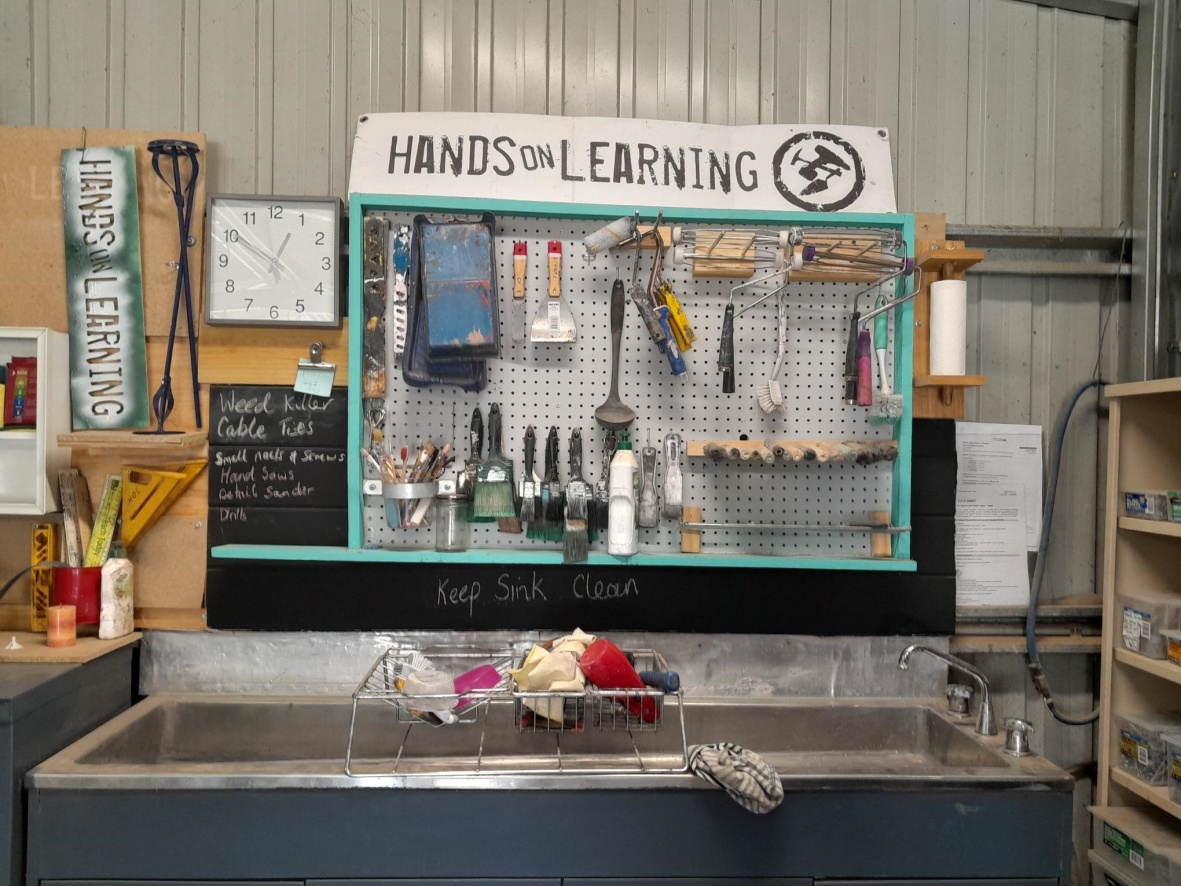 A place to belong is one of the four fundamental elements of @handsonlearn. A physical sanctuary at school fosters belonging and encourages students to take pride in their space. McClelland SC students have designed a new tool rack to keep their precinct safe and tidy! 🔨🧹