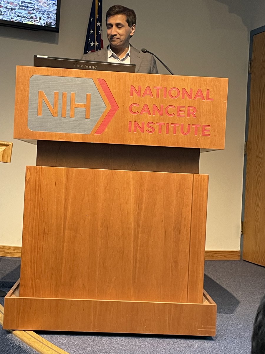 Great seminar today from @hitenmadhani ! Thank you so much for visiting us as our NCI RNA Biology Initiative speaker.