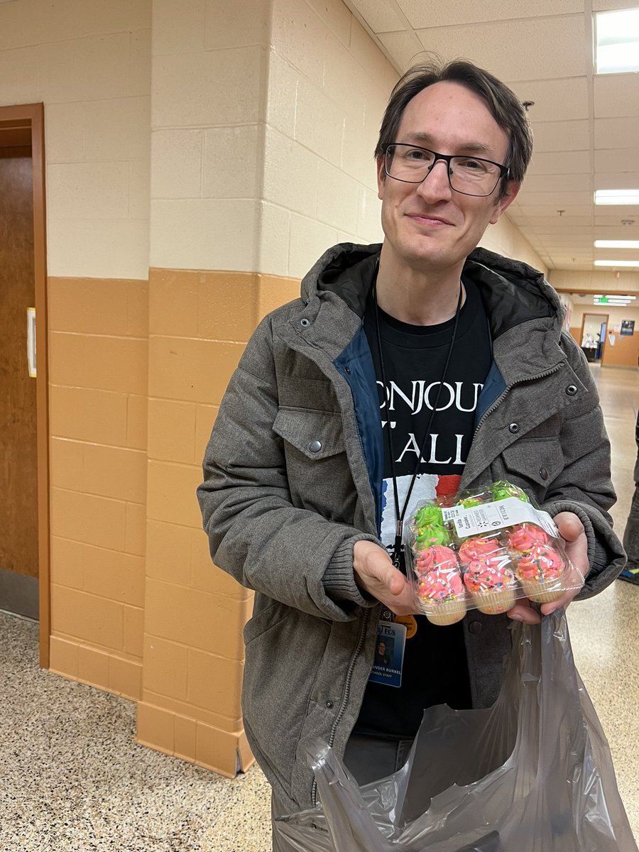 BUSTED!!! 🚨 Mr. Burkel has been caught being a SUPER Teacher!! He provided cupcakes for a student’s birthday in his French class! The giving of kindness is an education within itself. #TheNorthwestWay #GreaterHappensAtNW