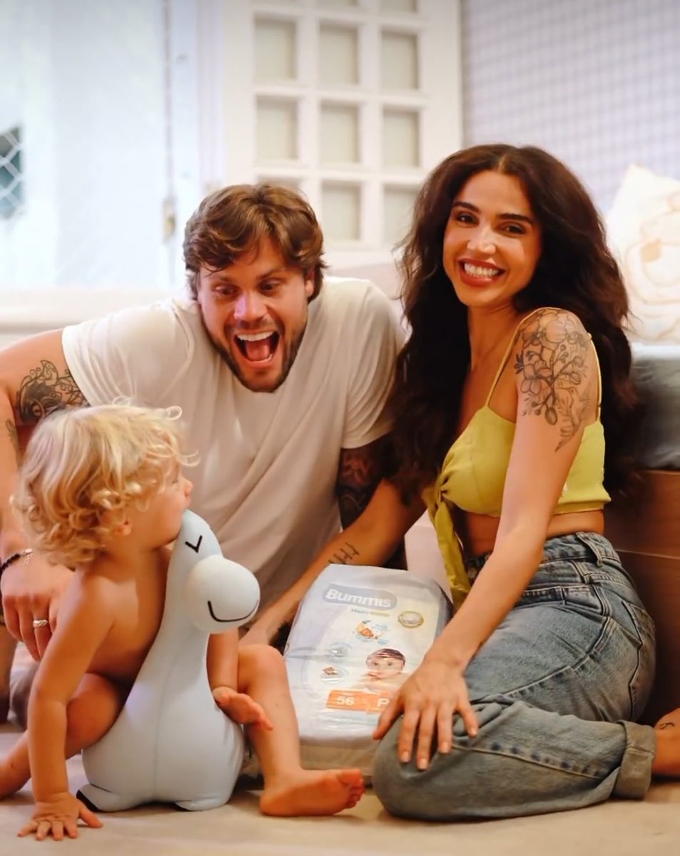 vaidesmaiar's tweet image. Paula e Breno anunciam que a família cresceu e vem mais um baby NoPau pra fazer companhia pro Theo 🥰