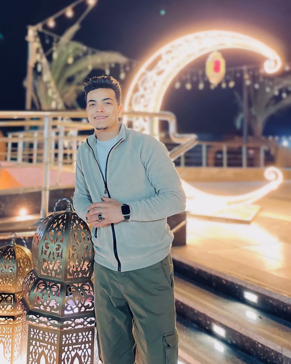 khaledtuurki's tweet photo. رمضان كريم 🌙 https://t.co/RHgikziH1U
