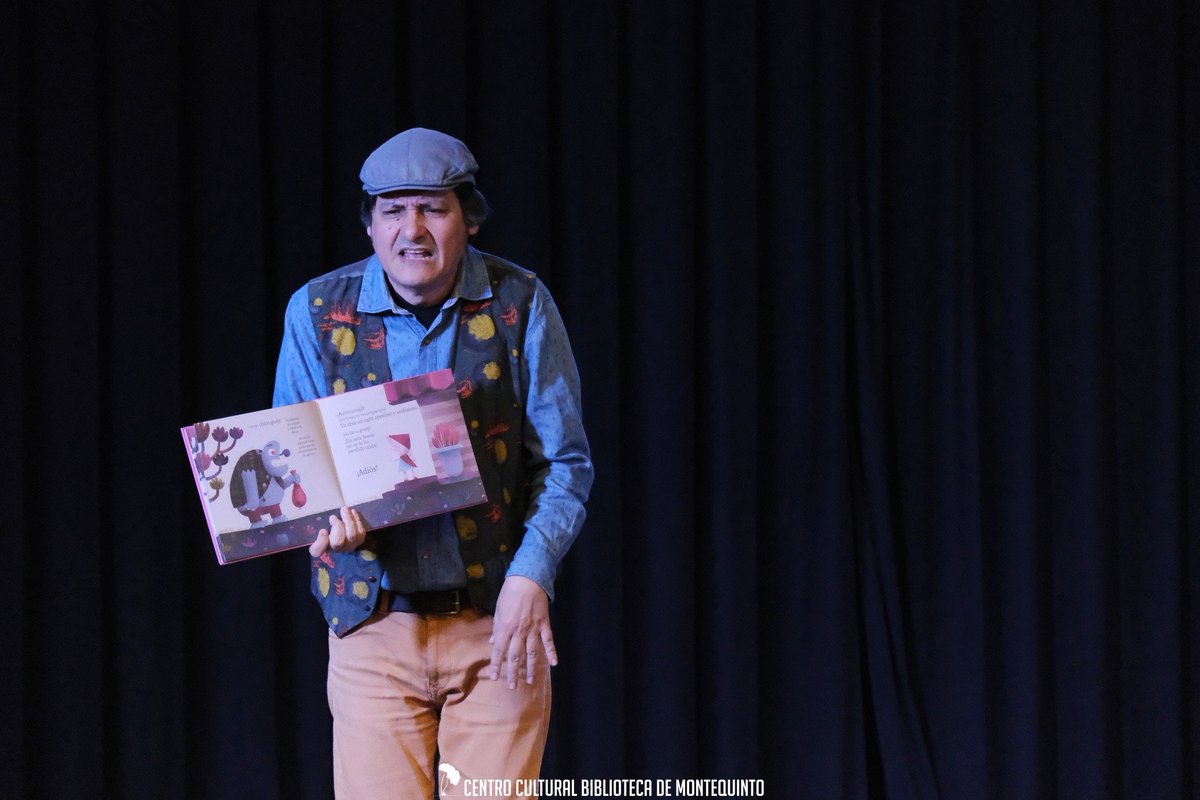 📸 Imágenes tomadas en #BibliotecaMontequinto #DosHermanas de la actividad de animación a la lectura #LasBibliotecasCuentan «Cuentos insólitos» cuentos para ver, contar y escuchar en familia con <a href="/CuentaChachara/">La cháchara</a>.
➡️ Álbum: facebook.com/media/set/?set…
🌐 WEB: bibliotecaspublicas.es/montequinto