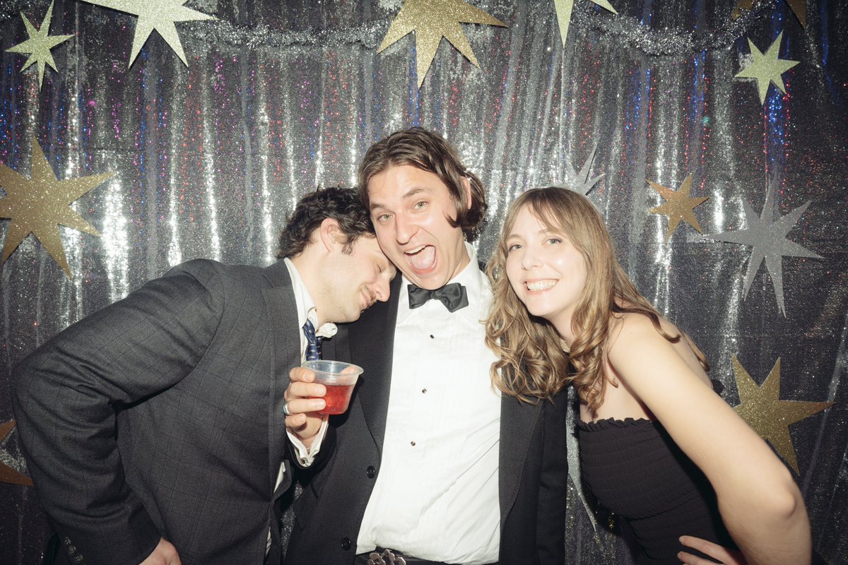 Dude York tweet media