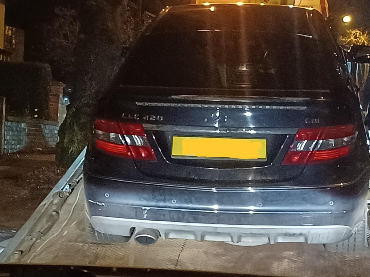 Team 1: Officers have seized 2 vehicles tonight being driven without insurance. Stopped in #Yardley and #AcocksGreen.
Both seized until the owners decide to abide by the rules.
#NaughtyNaughty
#Seized