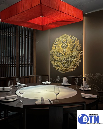 eTurboNews's tweet image. Michelin Chef Opens Exciting Z&amp;amp;Y Peking Duck Restaurant in San Francisco: Michelin recognized Chef Lijun Han of San Francisco’s popular Chinese dining destination debuts new private event and… dlvr.it/T3x3Wx #Z_YPekingDuck #MichelinChef #SanFranciscoRestaurants #News