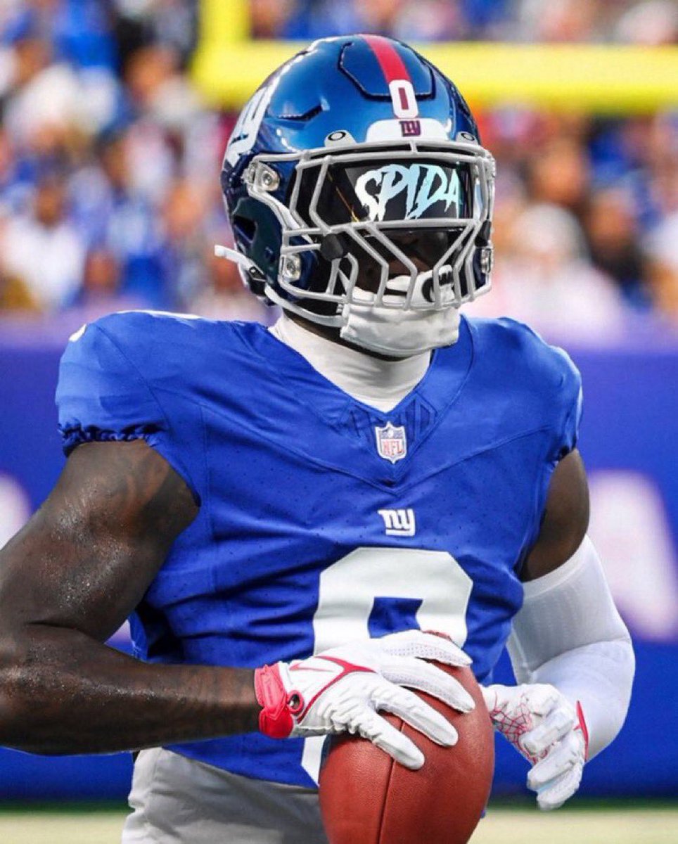 MLFootball's tweet photo. BREAKING: Barring a last minute breakdown #Panthers edge Brian Burns will be TRADED the to the New York #Giants, per @Sheena_Marie3. 

NYG and Burns agents Ben Renzin &amp; Todd France will have contract extension talks. https://t.co/k1ZcRFfJc7