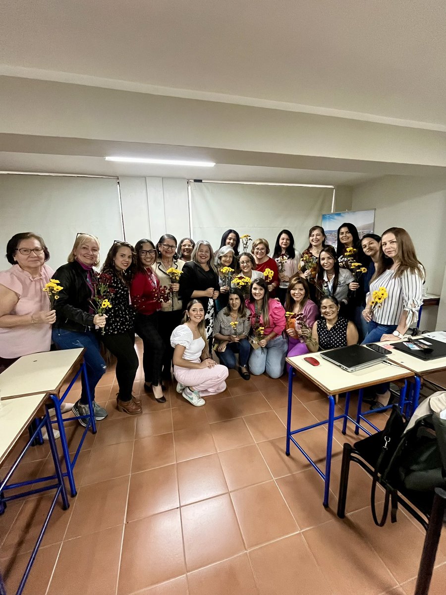 CAMINCAR tweet media