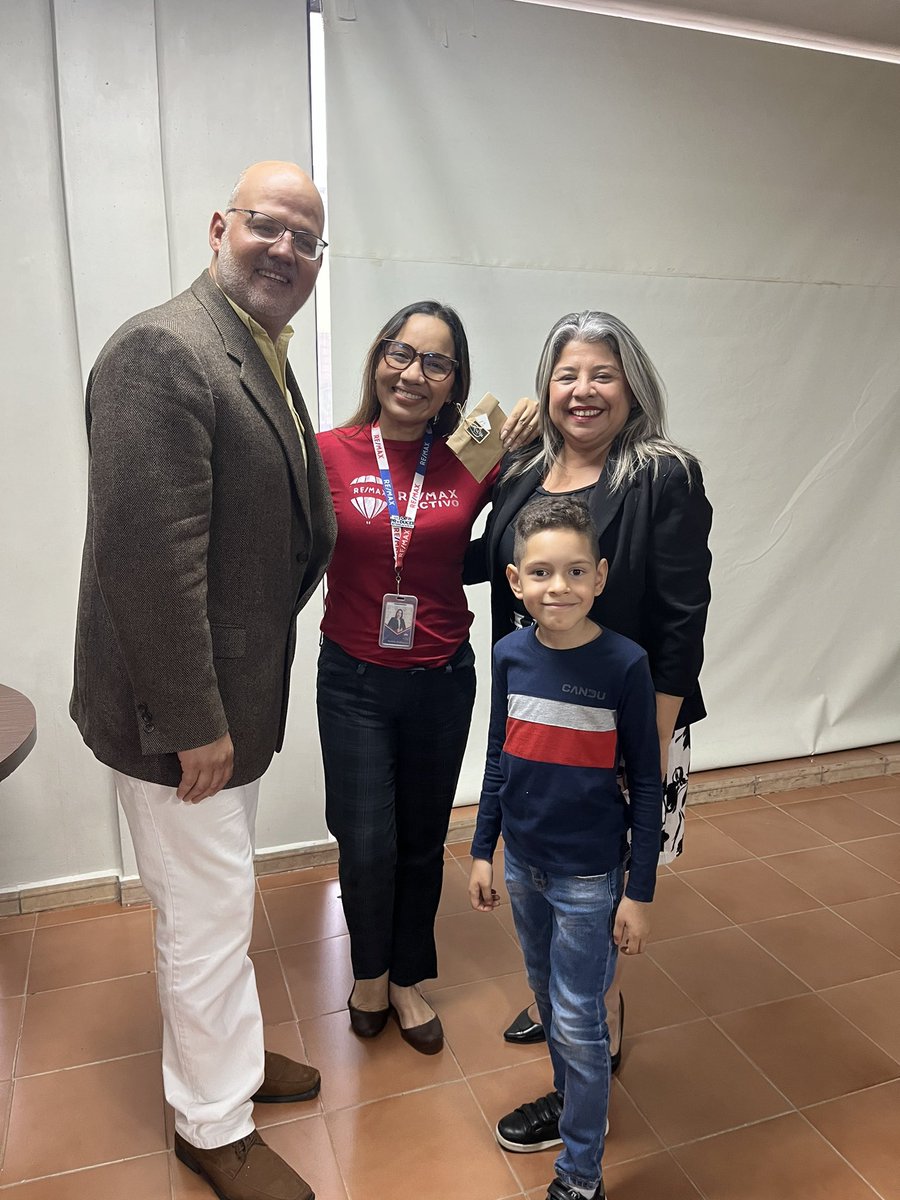 CAMINCAR tweet media