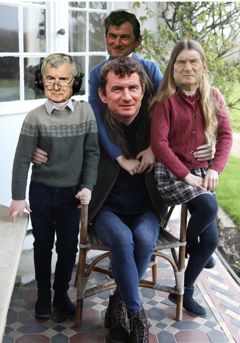 Pleatees tweet media