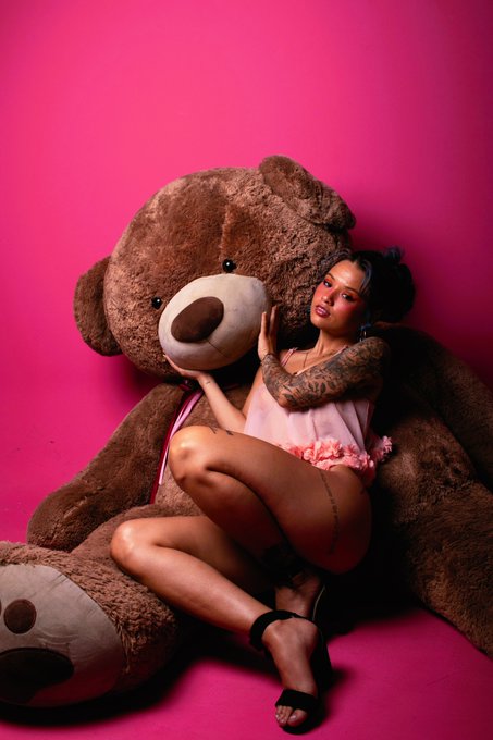 Happy afternoon I hope I can be better soon https://t.co/Zj8JnyDqu6<a href="/tag/stripchat"class="tags"><span>#stripchat</span></a><a href="/tag/stripchatlive"class="tags"><span>#stripchatlive</span></a>