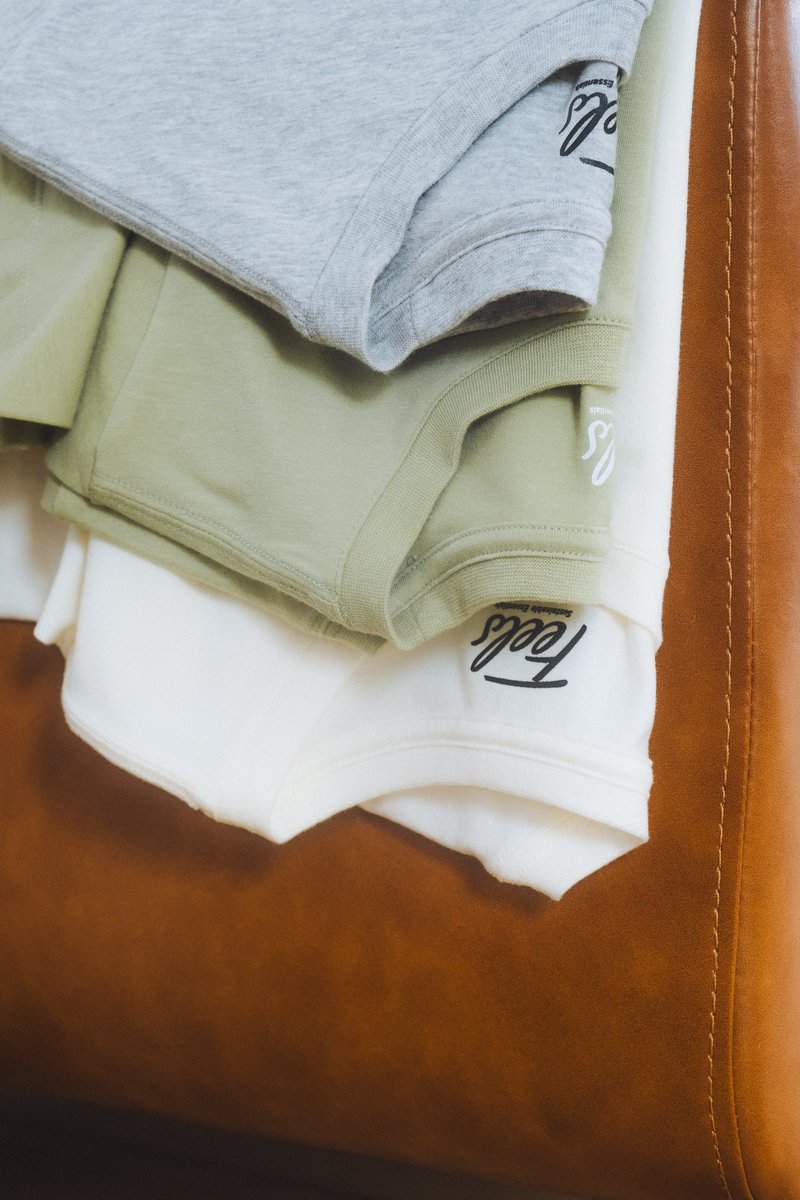 feelsapparel's tweet photo. It's a great day to jump into the best feeling t-shirt on 🌍. 

https://t.co/vpMxvurFeI https://t.co/wS3eW5epuB