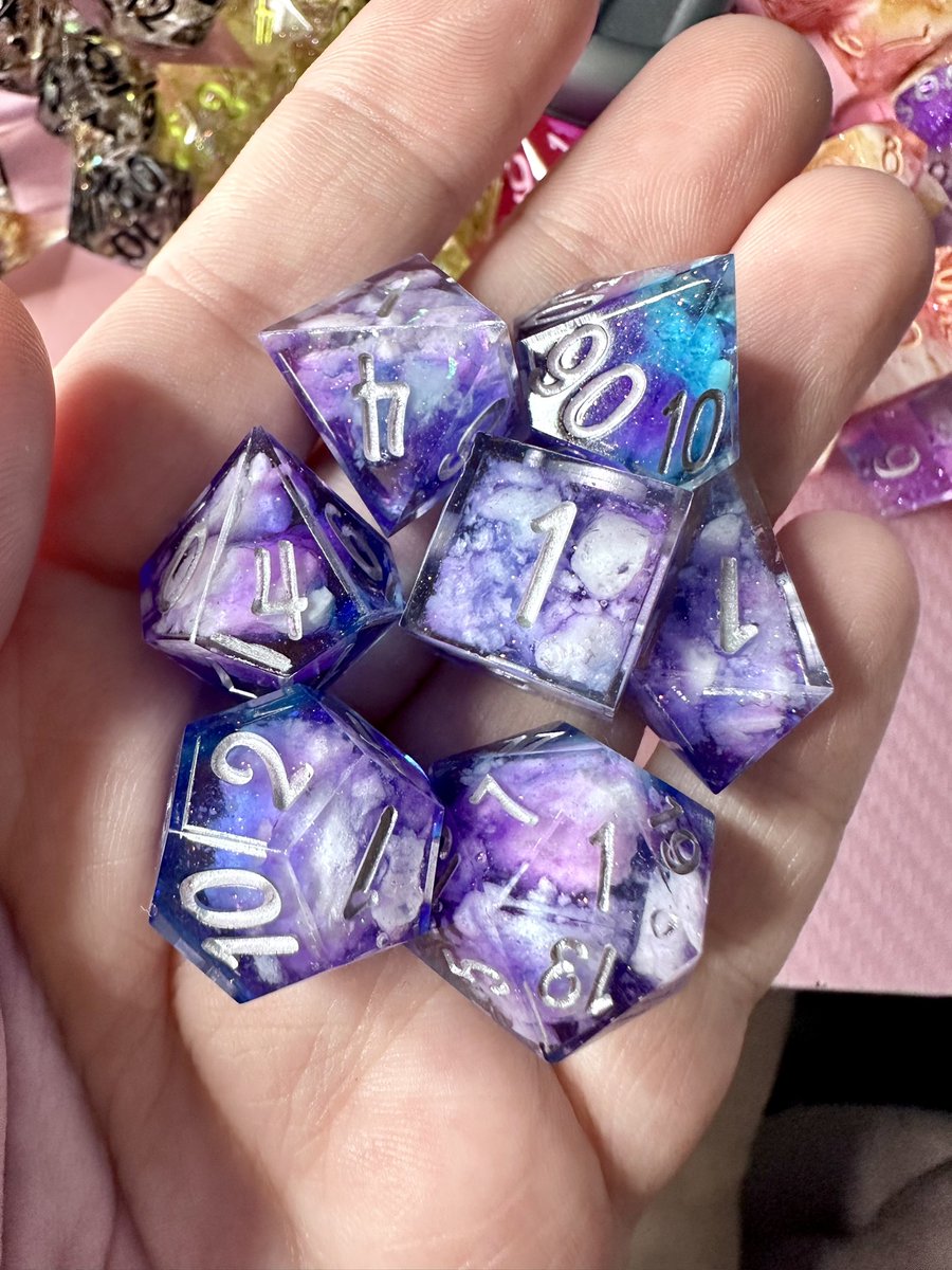StardustShop_'s tweet photo. Dice slots are also open during this situation! I understand I am behind but this is an extreme situation going on 
If anyone wants a discounted set, or knows someone who does please boost ‼️ https://t.co/KEHkgV5duy