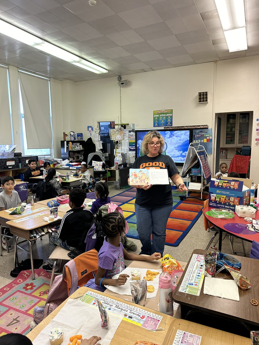We had so much with reading 🥰❤️📖🎉#readacrossamerica #goodtogreat <a href="/CentralSchool33/">Central Elementary School</a> <a href="/ops_district/">Orange Public Schools</a>
