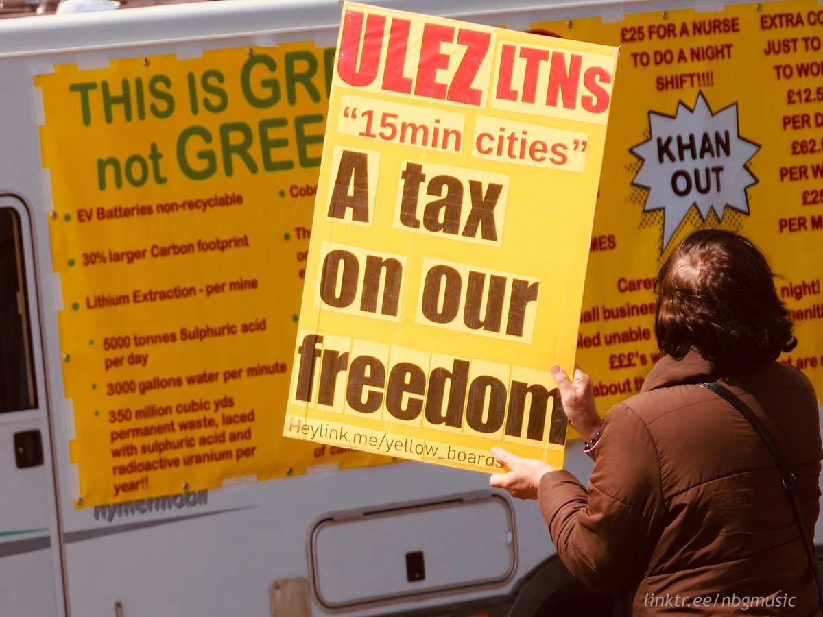 YellowBoards's tweet photo. #khanout #littlemankhan #breakulez #yellowboards #outreach #london #yellowboardarmy https://t.co/hFM0wVKdSJ
