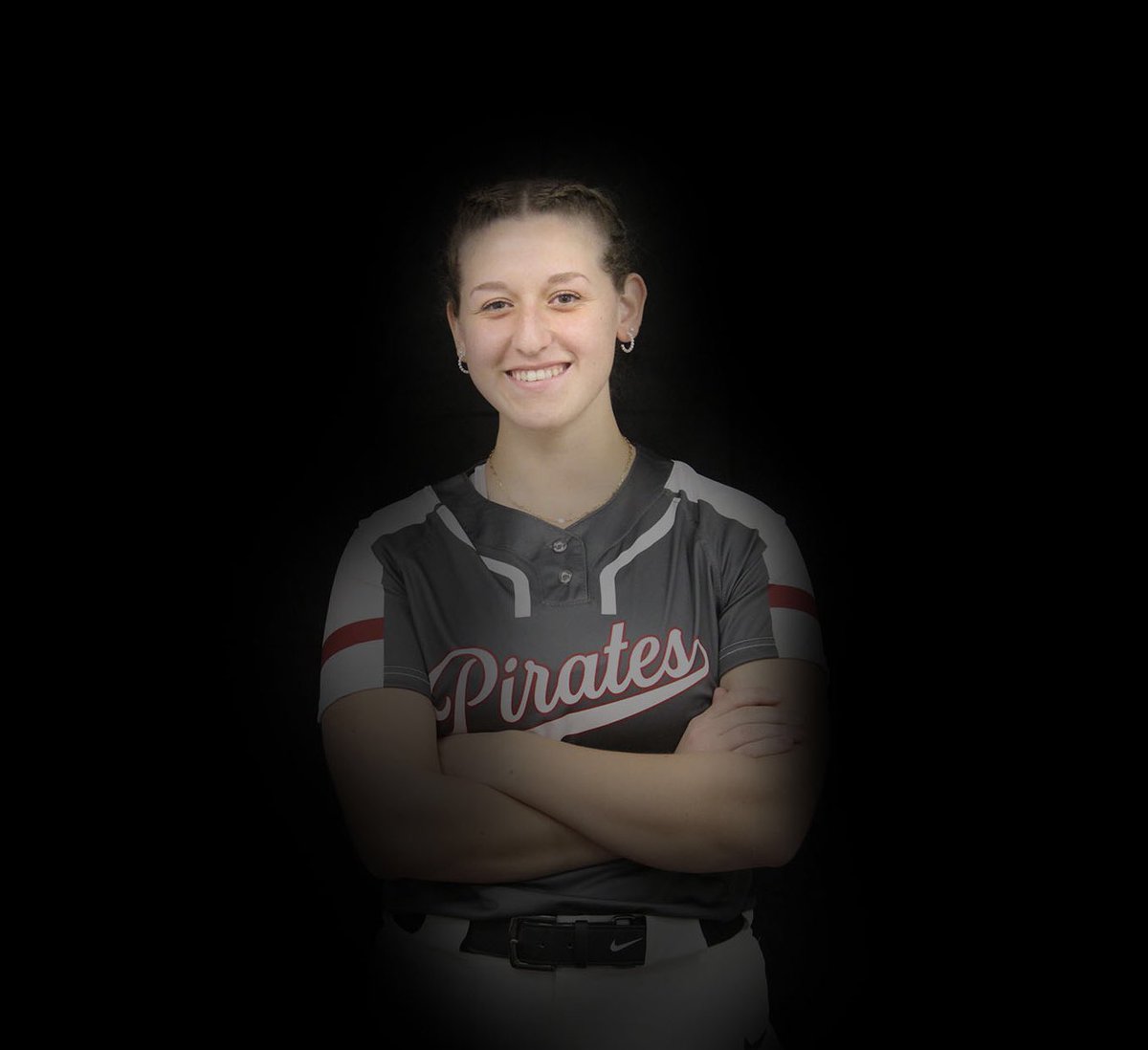 HAPPY MARCH BIRTHDAYS 🎉 
Wishing the best to Jess whose birthday is TODAY and Madi who celebrates TOMORROW!! #team27 #bucball