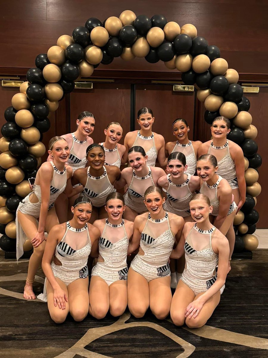 On the plane home from NDA nationals and insanely proud of these girls! Our 1st time attending NDA and we’re coming home 12th in the nation in Jazz and 7th in the nation in Hip Hop beating out the Indiana State Champion from this year! <a href="/AvonHSPrincipal/">Matt Shockley</a>  <a href="/AvonSupt/">Scott Wyndham</a> <a href="/AHS_Orioles/">AHS Orioles</a>
