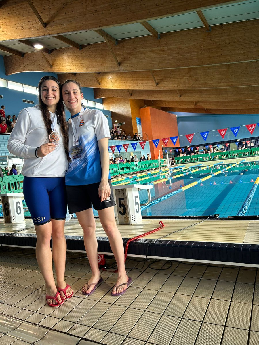 C_N_Arganda's tweet image. Resultados XXXV Trofeo de León: nuestros Junior y Absolutos, vuelven a @Arganda_Ayto con 4 medallitas

María Villanueva M.
2 Oros en 100 mariposa y 100 libre y 1 plata en 100 espalda

Jimena Castro H.
1 bronce en 100 espalda

Además de otros excelentes resultados.

Enhorabuena!!!