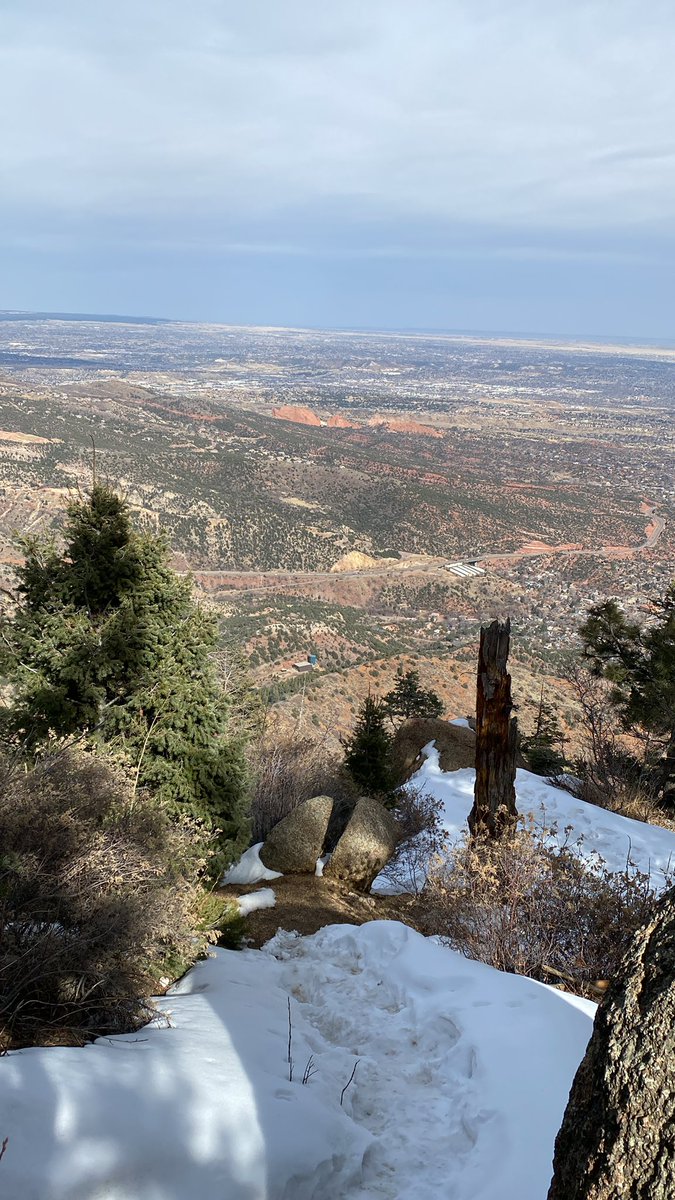 Back repping the great state of Texas at the Manitou incline. Soar with the Eagles. #DNA