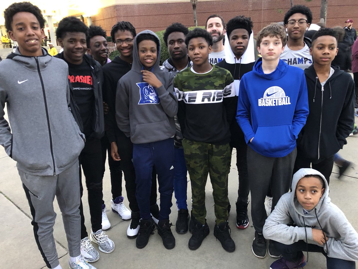 NattyDawgsBack2Back🏆🏆 tweet media